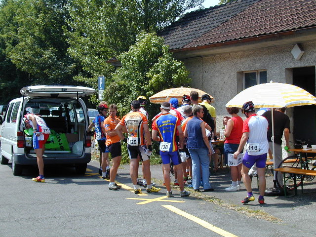 b09.jpg