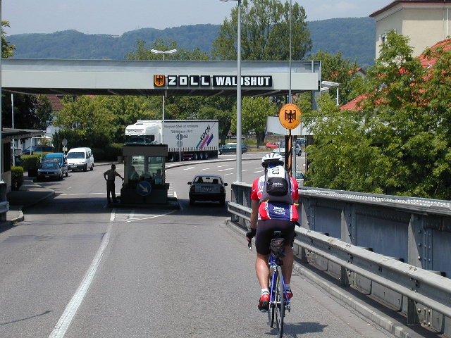 b10.jpg
