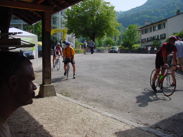d053.jpg