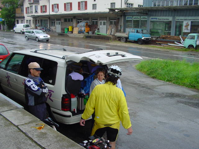 d200.jpg